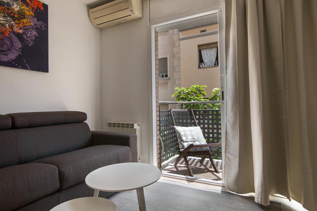 Tendency Apartments Fira لوسبيتاليت دي يوبريغات المظهر الخارجي الصورة